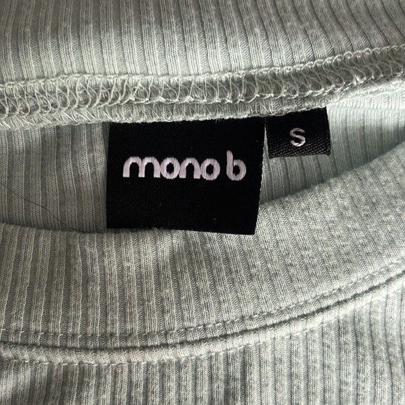 long sleeve ribbed top - Picture 2 of 3